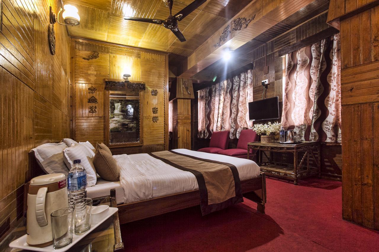 Hotel Soyang Uva Gangtok Ngoại thất bức ảnh